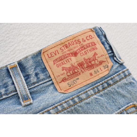 Levi's 560 Taper Comfort Fit Denim Jeans Blue Rugged Mens Sz 44 x 30 - Picture 1 of 9